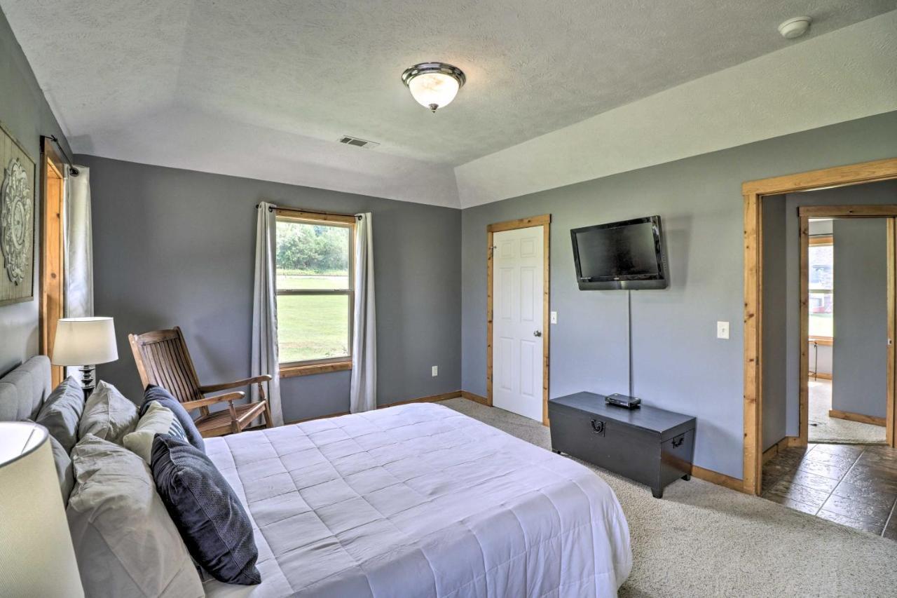 Mountain Home Cottage With Deck On White River! Gassville المظهر الخارجي الصورة