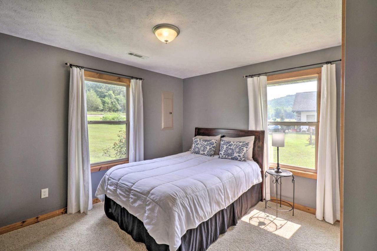 Mountain Home Cottage With Deck On White River! Gassville المظهر الخارجي الصورة