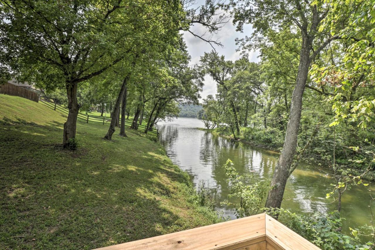 Mountain Home Cottage With Deck On White River! Gassville المظهر الخارجي الصورة